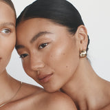 Second Skin Foundation Fair/Light