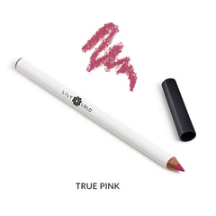 NATURAL LIP PENCIL <br> Defines lips with precision that perfectly frames, fills and prevents feathering