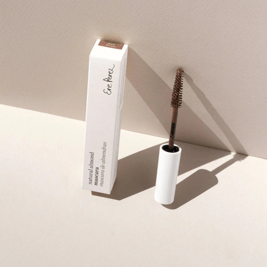 NATURAL ALMOND MASCARA