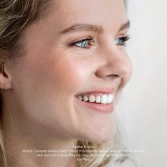 NATURAL ALMOND MASCARA