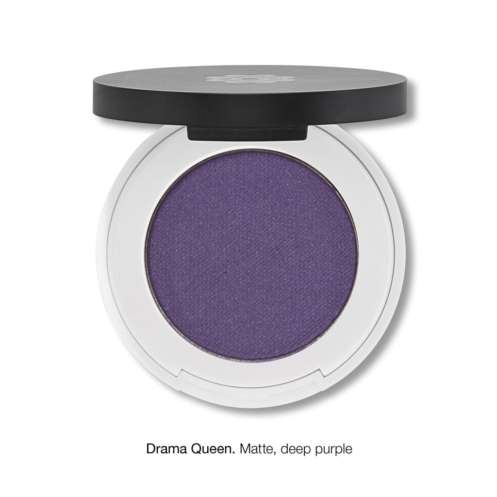 PRESSED EYE SHADOW <br> Rich in moisturising jojoba oil and anti-ageing sea holly extract