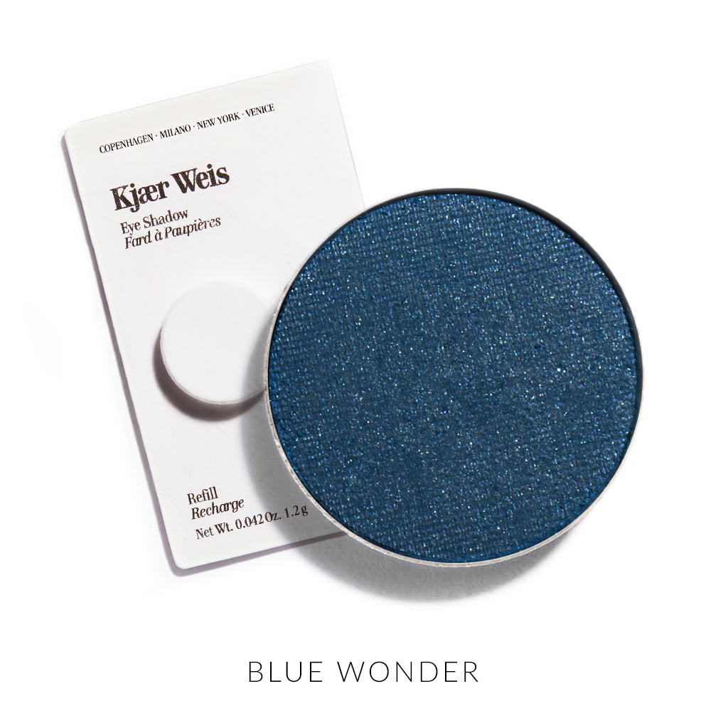 EYE SHADOW