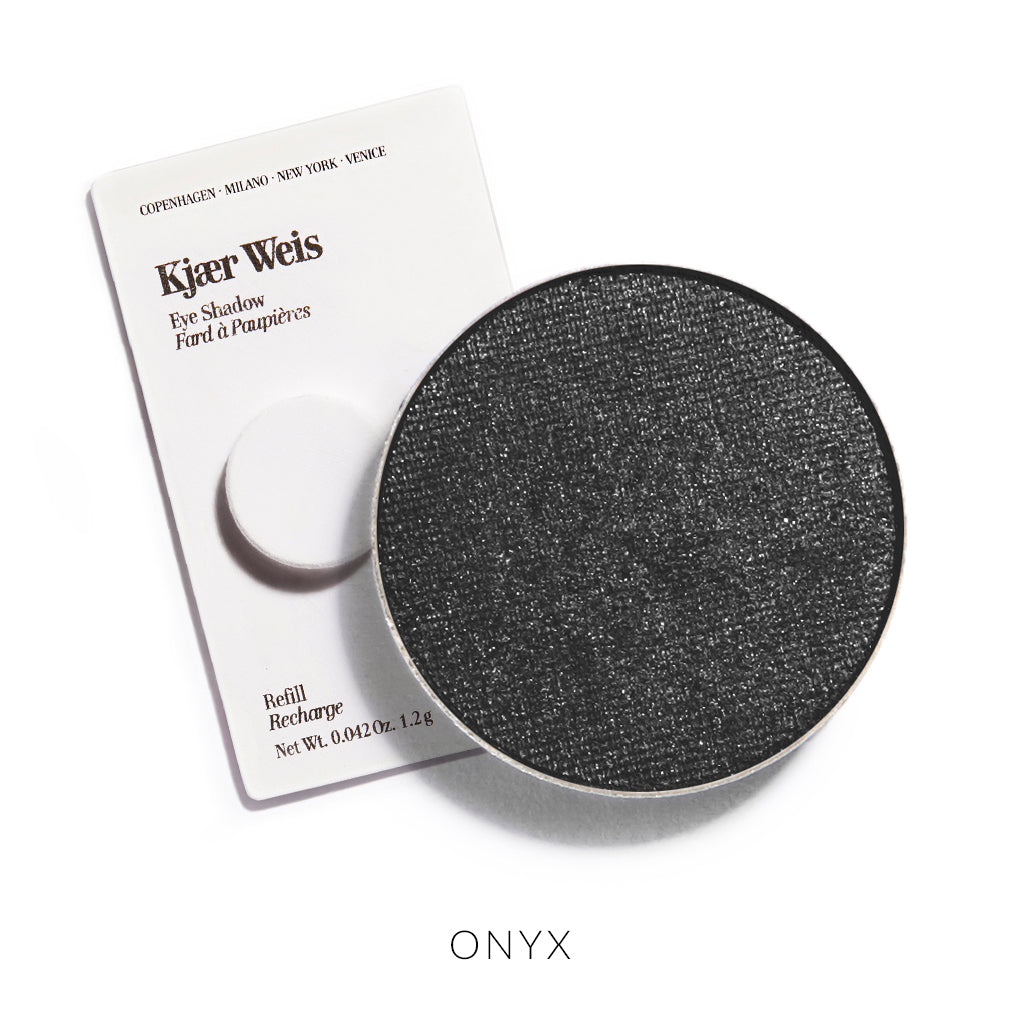 EYE SHADOW